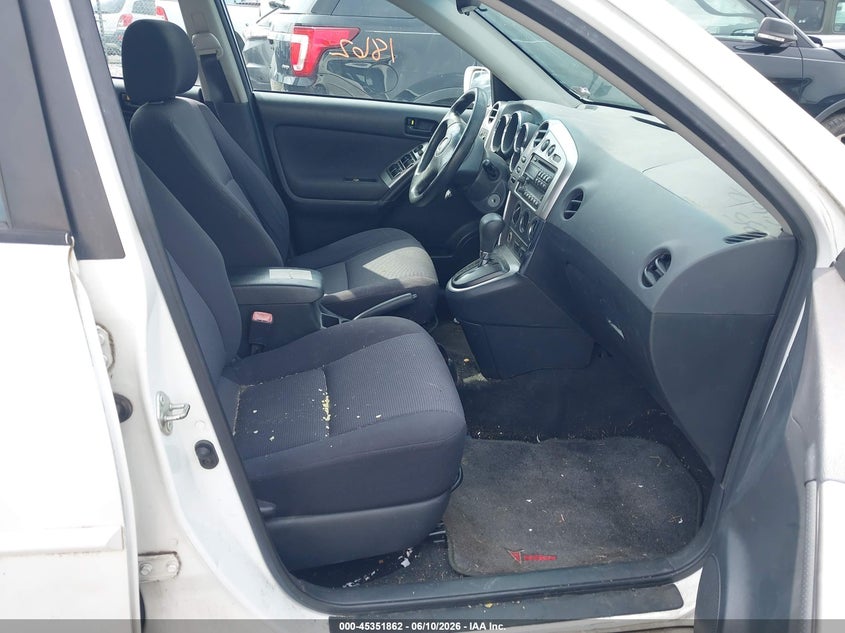 2005 Pontiac Vibe VIN 5Y2SL63855Z417816 IAAI salvage auction — NORMAL WEAR, Clear (Pennsylvania), sold $175 on 2026-07-08 (photo 5)