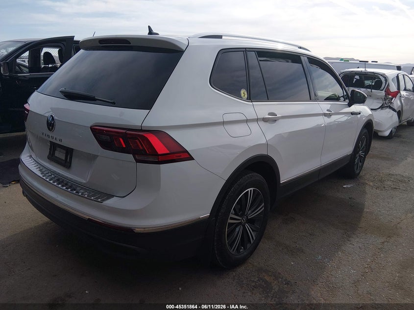 2024 Volkswagen Tiguan VIN 3VVTB7AX1RM222103 IAAI salvage auction — LEFT FRONT, Salvage (Texas), sold $10,900 on 2026-07-29 (photo 4)