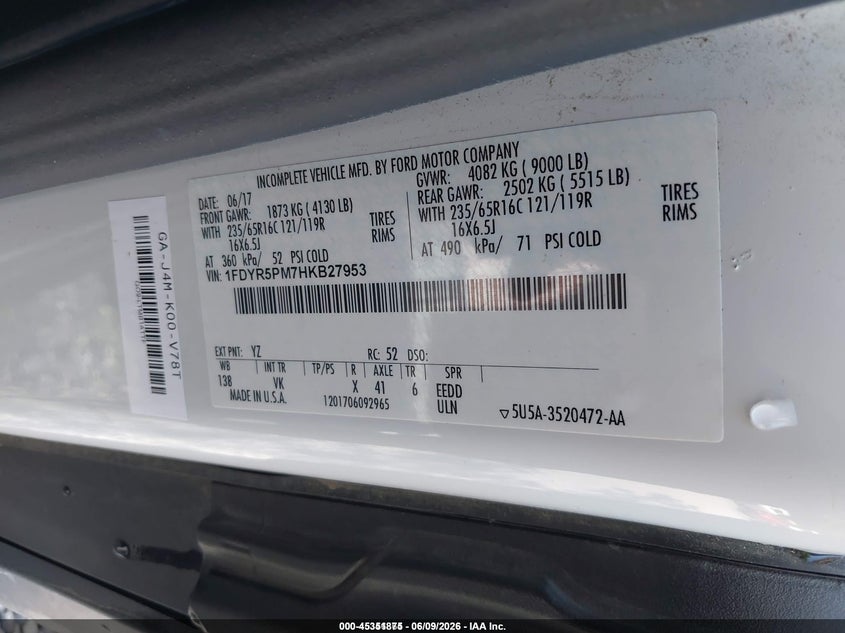 2017 Ford Transit-250 VIN 1FDYR5PM7HKB27953 IAAI salvage auction — NORMAL WEAR, Sf97 (New York), sold $10,600 on 2026-07-23 (photo 9)