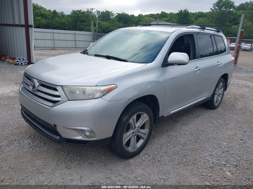 2013 Toyota Highlander VIN 5TDDK3EH9DS235334 IAAI salvage auction — NORMAL WEAR, Clear (Tennessee), sold $3,175 on 2026-07-08 (photo 2)