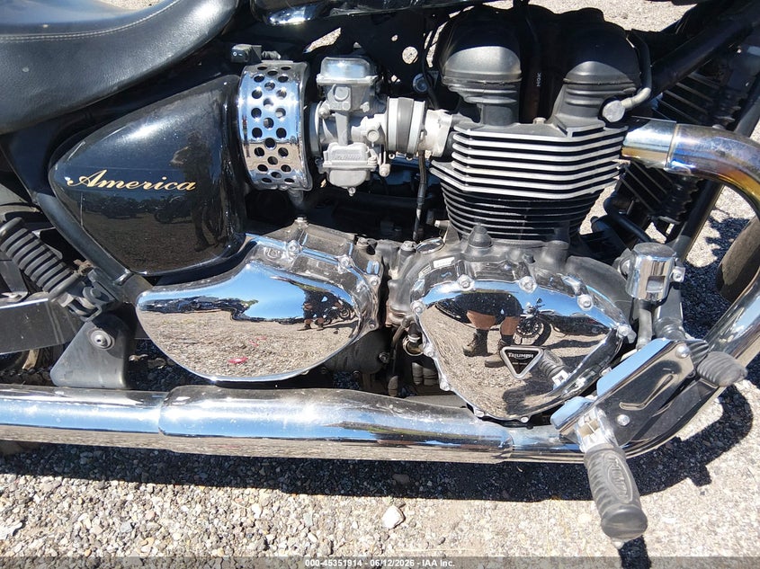2013 Triumph motorcycle America VIN SMT905RNXDT576414 IAAI salvage auction — SIDE, Salvage (Utah), sold $425 on 2026-07-07 (photo 8)