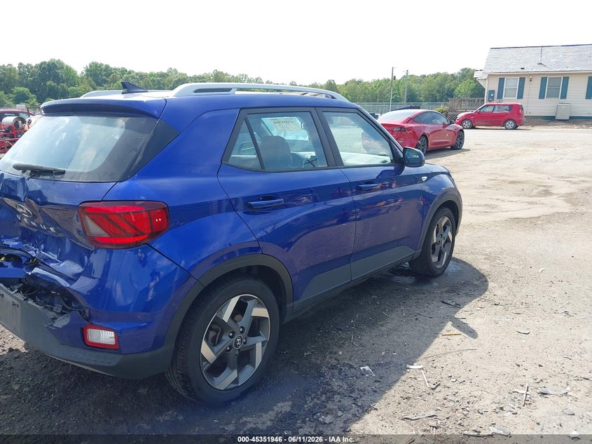 2022 Hyundai Venue VIN KMHRC8A35NU176902 IAAI salvage auction — REAR END, Salvage (Virginia), sold $2,975 on 2026-07-20 (photo 4)