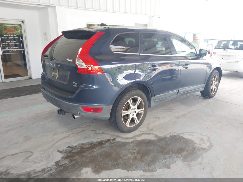 2013 Volvo Xc60 VIN YV4902DZ4D2380754 IAAI salvage auction — NORMAL WEAR, Salvage Title, sold $1,300 on 2026-07-08 (photo 4)