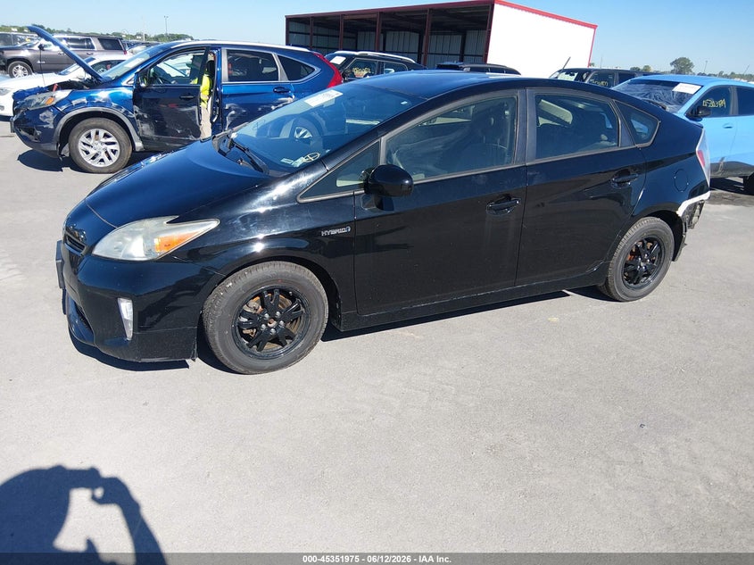 2014 Toyota Prius VIN JTDKN3DU0E0380151 IAAI salvage auction — REAR END, Salvage (Illinois), sold $900 on 2026-07-28 (photo 2)