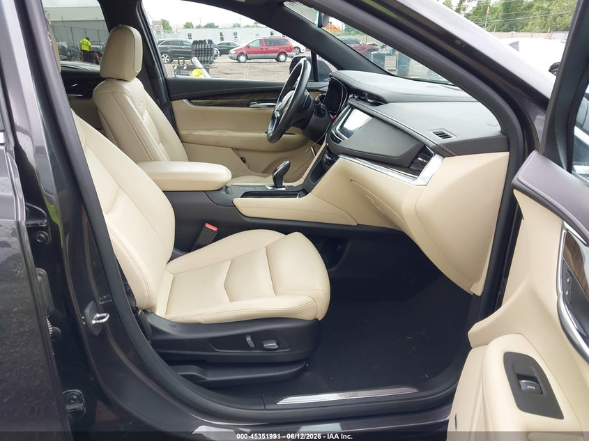 2019 Cadillac Xt5 VIN 1GYKNBRS5KZ181583 IAAI salvage auction — FRONT END, Salvage Title, sold $3,000 on 2026-07-29 (photo 5)