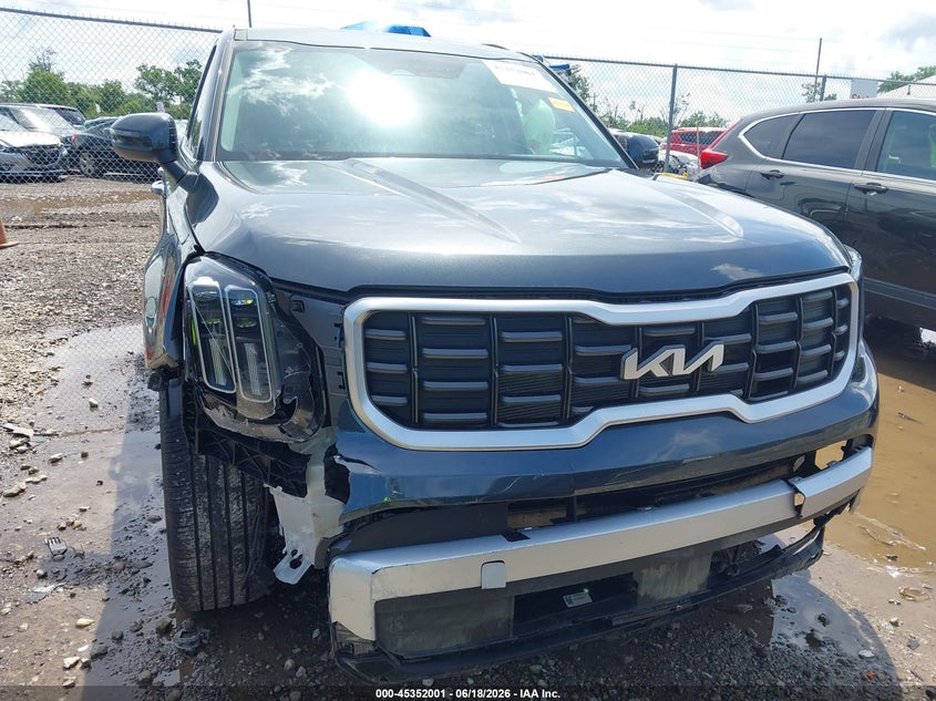 2024 Kia Telluride VIN 5XYP6DGC2RG556886 IAAI salvage auction — FRONT END, Salvage (Ohio), sold $15,400 on 2026-07-09 (photo 6)