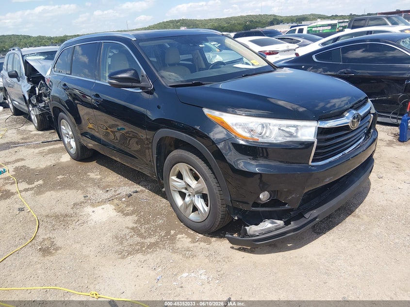 2015 Toyota Highlander VIN 5TDDKRFH3FS085385 IAAI salvage auction — REAR END, Salvage (Minnesota), sold $7,700 on 2026-08-02 (photo 1)