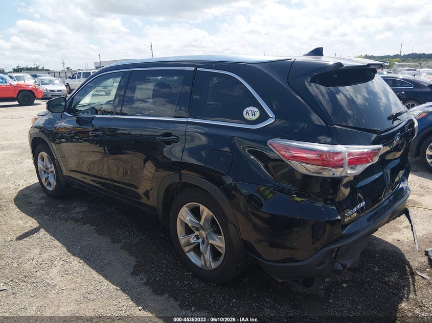 2015 Toyota Highlander VIN 5TDDKRFH3FS085385 IAAI salvage auction — REAR END, Salvage (Minnesota), sold $7,700 on 2026-08-02 (photo 3)