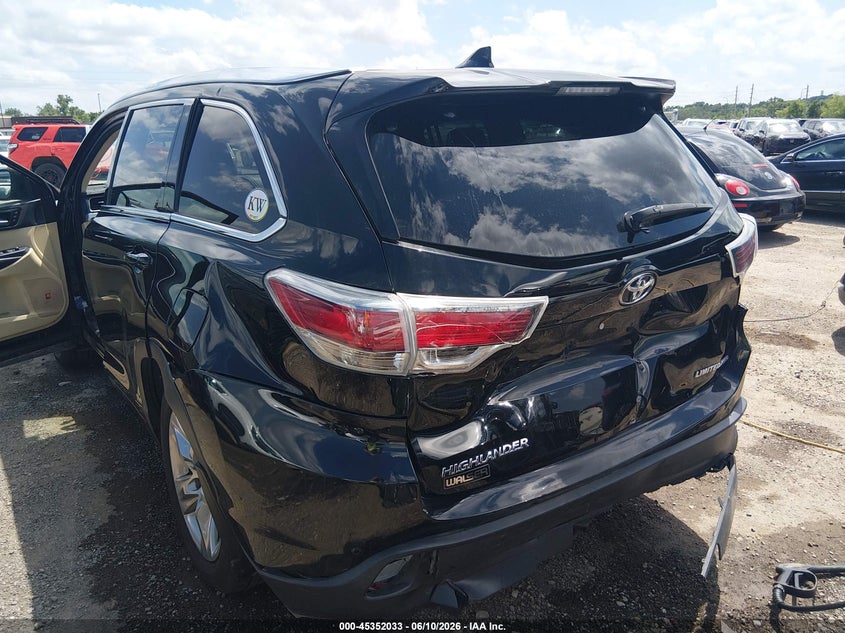 2015 Toyota Highlander VIN 5TDDKRFH3FS085385 IAAI salvage auction — REAR END, Salvage (Minnesota), sold $7,700 on 2026-08-02 (photo 6)