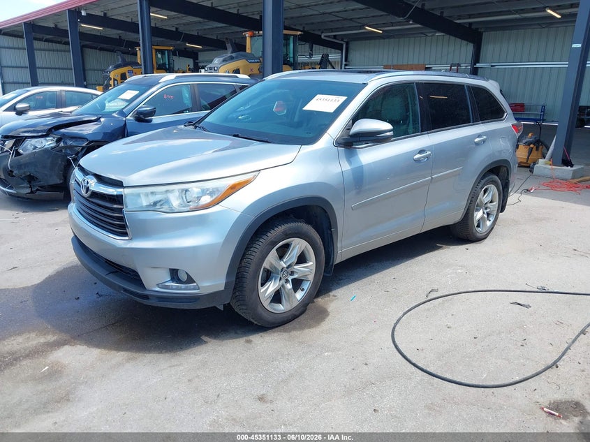 2016 Toyota Highlander VIN 5TDDKRFH2GS248464 IAAI salvage auction — SIDE, Salvage (Nebraska), sold $6,375 on 2026-07-30 (photo 2)