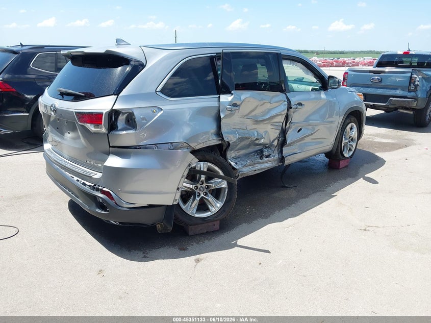 2016 Toyota Highlander VIN 5TDDKRFH2GS248464 IAAI salvage auction — SIDE, Salvage (Nebraska), sold $6,375 on 2026-07-30 (photo 4)
