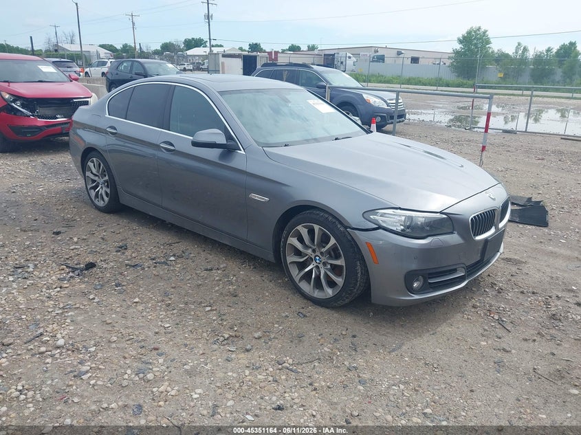 2016 BMW VIN WBA5B3C50GD549738 IAAI salvage auction — SIDE, Clear (Wisconsin), sold $6,650 on 2026-07-30 (photo 1)