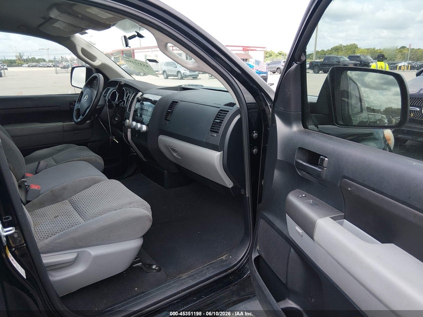 2012 Toyota Tundra VIN 5TFRM5F10CX041491 IAAI salvage auction — RIGHT SIDE, Rebuildable (Florida), sold $2,500 on 2026-07-16 (photo 5)