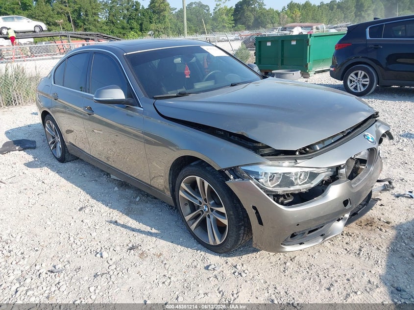2016 BMW 3er VIN WBA8B7G59GNT70610 IAAI salvage auction — FRONT END, Wait Title, sold $5,700 on 2026-08-18 (photo 1)