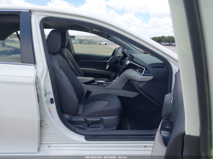 2018 Toyota Camry VIN JTNB11HK9J3029820 IAAI salvage auction — ROOF, Original (Texas), sold $4,750 on 2026-07-18 (photo 5)