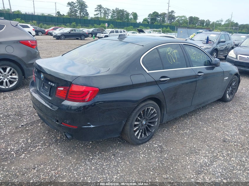 2013 BMW 5er VIN WBAFU7C58DDU71095 IAAI salvage auction — FRONT & REAR, Salvage Title, sold $675 on 2026-07-14 (photo 4)