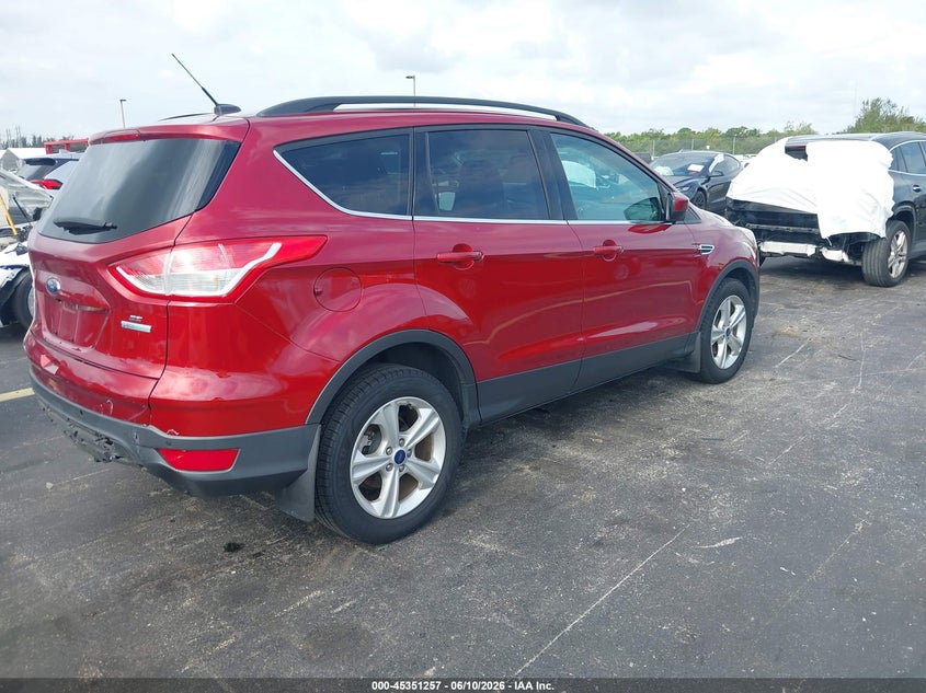 2016 Ford Escape VIN 1FMCU0GX2GUC35700 IAAI salvage auction — FRONT & REAR, Salvage Title, sold $2,300 on 2026-07-25 (photo 4)