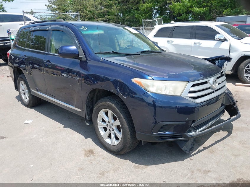 2011 Toyota Highlander VIN 5TDBK3EH8BS077847 IAAI salvage auction — LEFT FRONT, Salvage (Georgia), sold $2,100 on 2026-08-01 (photo 1)