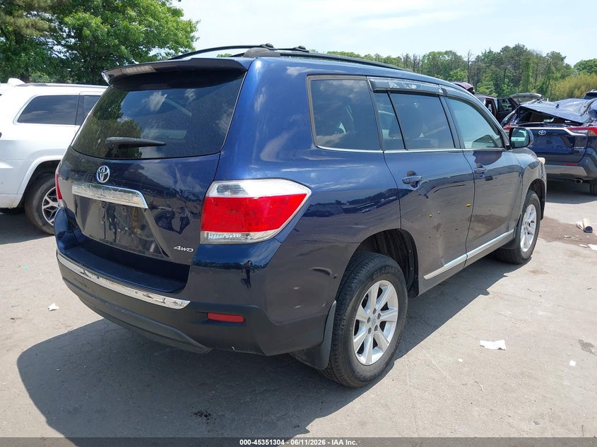 2011 Toyota Highlander VIN 5TDBK3EH8BS077847 IAAI salvage auction — LEFT FRONT, Salvage (Georgia), sold $2,100 on 2026-08-01 (photo 4)
