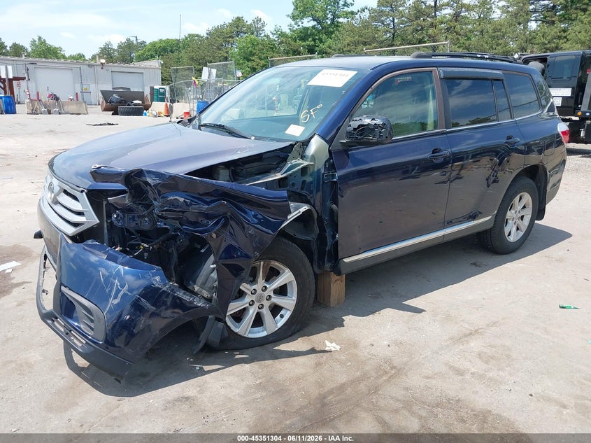 2011 Toyota Highlander VIN 5TDBK3EH8BS077847 IAAI salvage auction — LEFT FRONT, Salvage (Georgia), sold $2,100 on 2026-08-01 (photo 6)