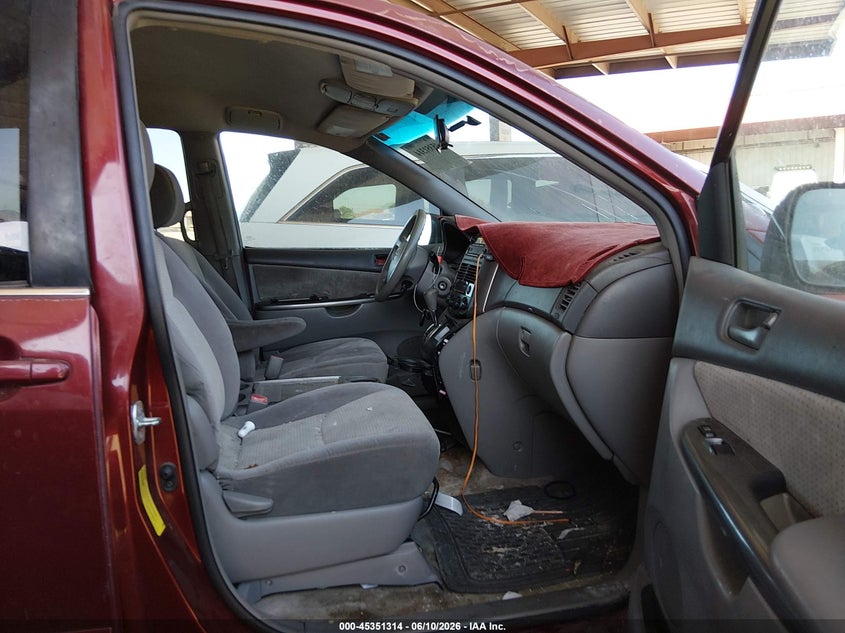 2010 Toyota Sienna VIN 5TDKK4CC6AS331759 IAAI salvage auction — LEFT REAR, Salvage (Arizona), sold $450 on 2026-07-21 (photo 5)
