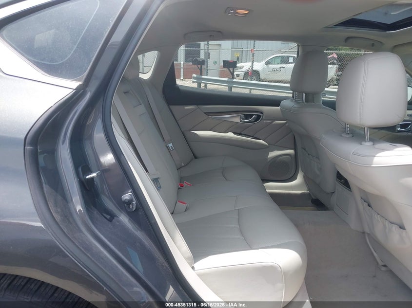 2015 Infiniti Q70 VIN JN1BY1PP8FM600148 IAAI salvage auction — UNDERCARRIAGE, Salvage (North Carolina), sold $3,700 on 2026-07-20 (photo 8)