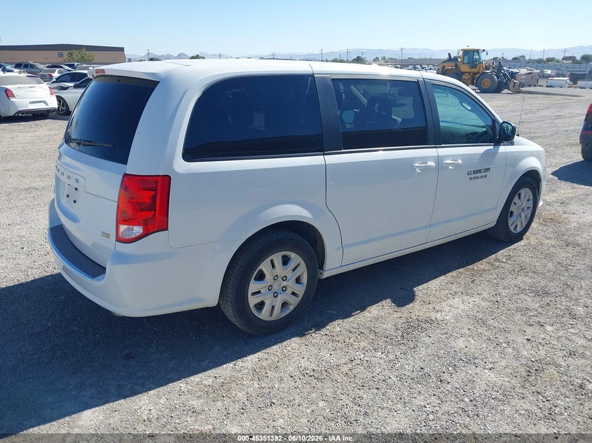 2018 Dodge Grand caravan VIN 2C4RDGBG7JR356404 IAAI salvage auction — NORMAL WEAR, SF97 (California), sold $8,800 on 2026-07-28 (photo 4)