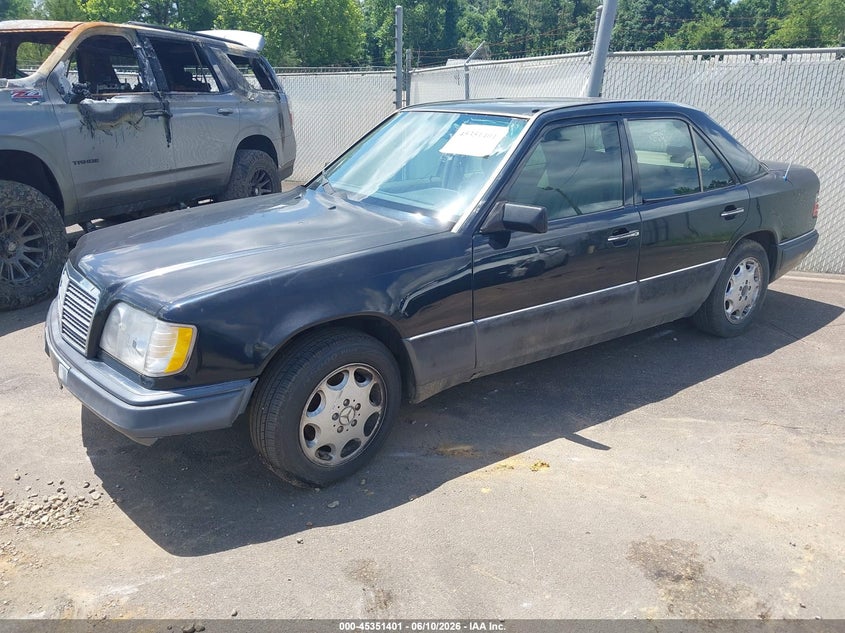 1995 Mercedes-benz E-class VIN WDBEB31E6SC127024 IAAI salvage auction — UNKNOWN, Clear (Mississippi), sold $1,125 on 2026-07-09 (photo 2)