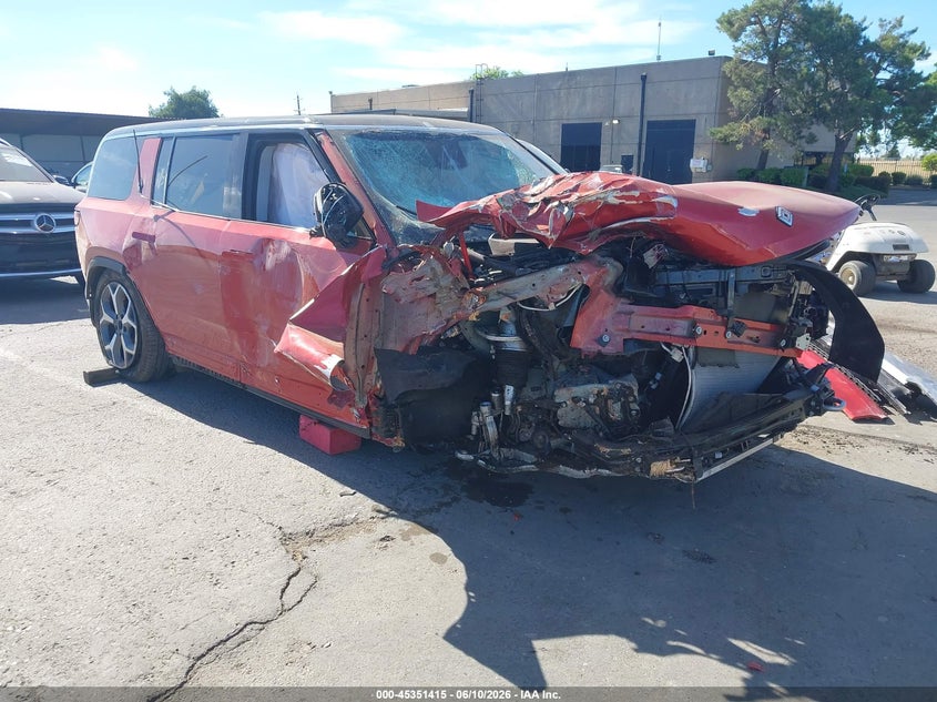 2024 Rivian R1s VIN 7PDSGABA3RN033955 IAAI salvage auction — BIO HAZARD, Salvage (California), sold $25 on 2026-07-29 (photo 1)
