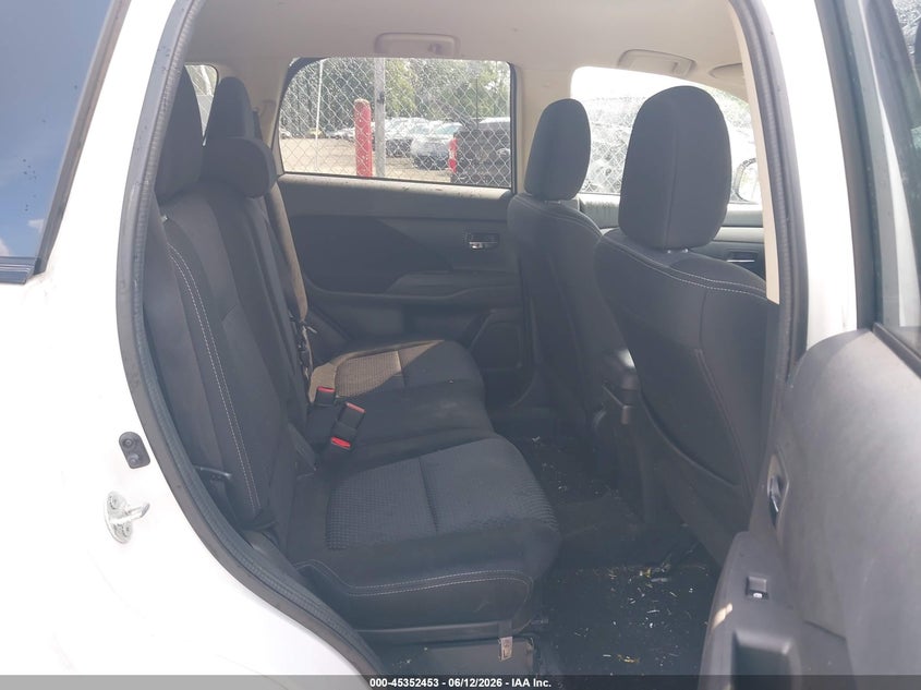 2016 Mitsubishi Outlander VIN JA4AZ3A37GZ012330 IAAI salvage auction — FRONT END, Clear (Virginia), sold $1,450 on 2026-07-18 (photo 8)