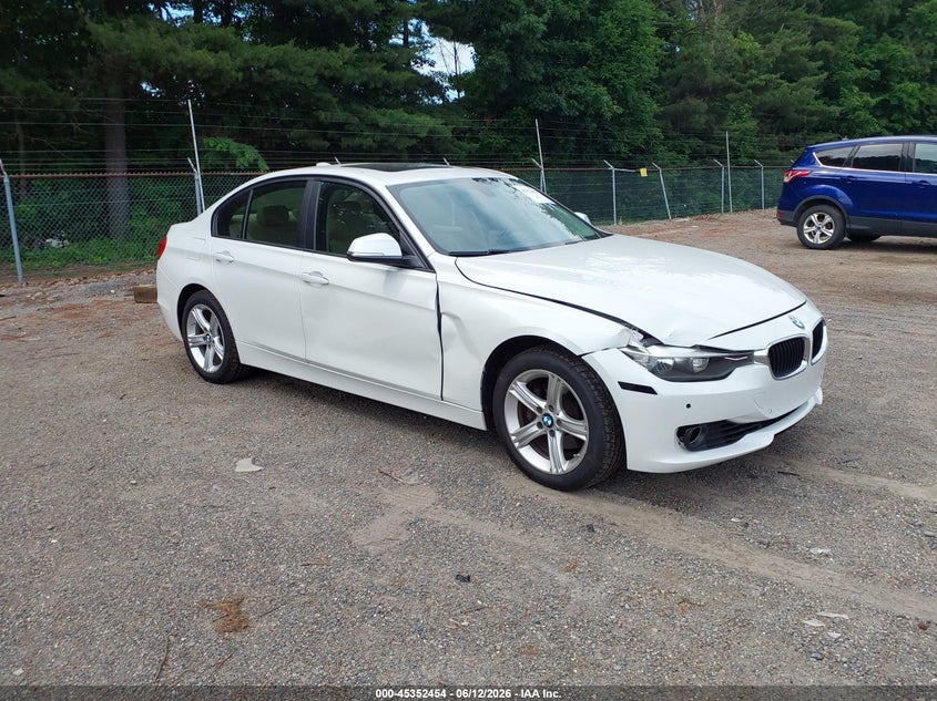 2014 BMW 3er VIN WBA3B3C56EJ978999 IAAI salvage auction — RIGHT FRONT, Salvage (Ohio), sold $1,800 on 2026-07-13 (photo 1)