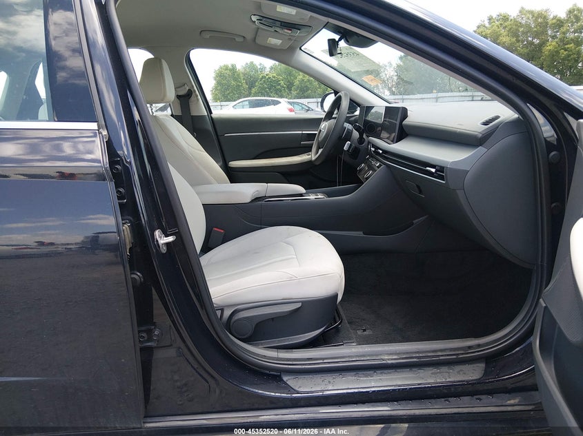 2024 Hyundai Sonata VIN KMHL64JA4RA419434 IAAI salvage auction — FRONT END, Salvage Title, sold $6,100 on 2026-07-29 (photo 5)