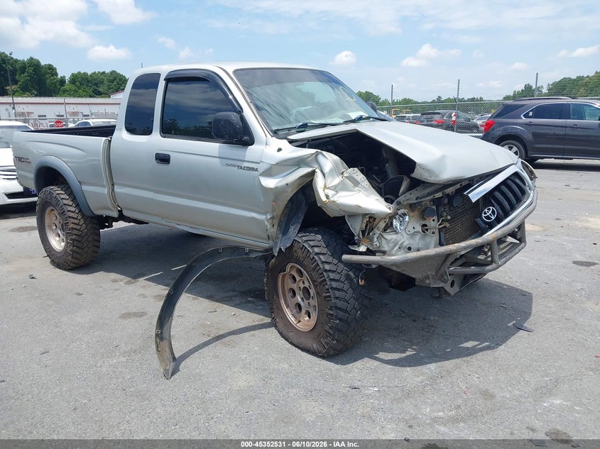 2002 Toyota Tacoma VIN 5TEWN72N62Z066987 IAAI salvage auction — FRONT END, Salvage (Idaho), sold $3,000 on 2026-07-13 (photo 1)