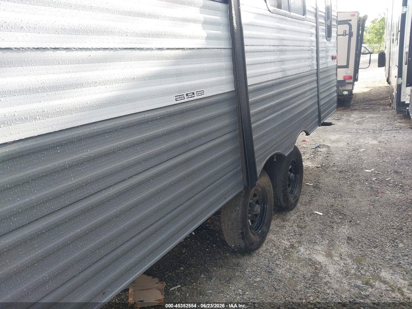2022 Gulfstream Ameri-lite VIN 1NL1G2827N1151821 IAAI salvage auction — WATER/FLOOD, Salvage (North Carolina), sold $150 on 2026-07-31 (photo 6)