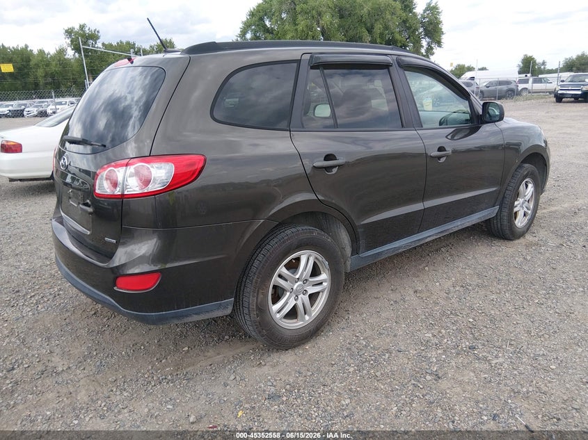 2011 Hyundai Santa fe VIN 5XYZGDAG2BG019572 IAAI salvage auction — NORMAL WEAR, Clear (Montana), sold $275 on 2026-07-29 (photo 4)