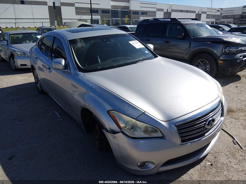 2013 Infiniti M VIN JN1BY1AP6DM511295 IAAI salvage auction — SIDE, Salvage (Texas), sold $125 on 2026-07-28 (photo 1)