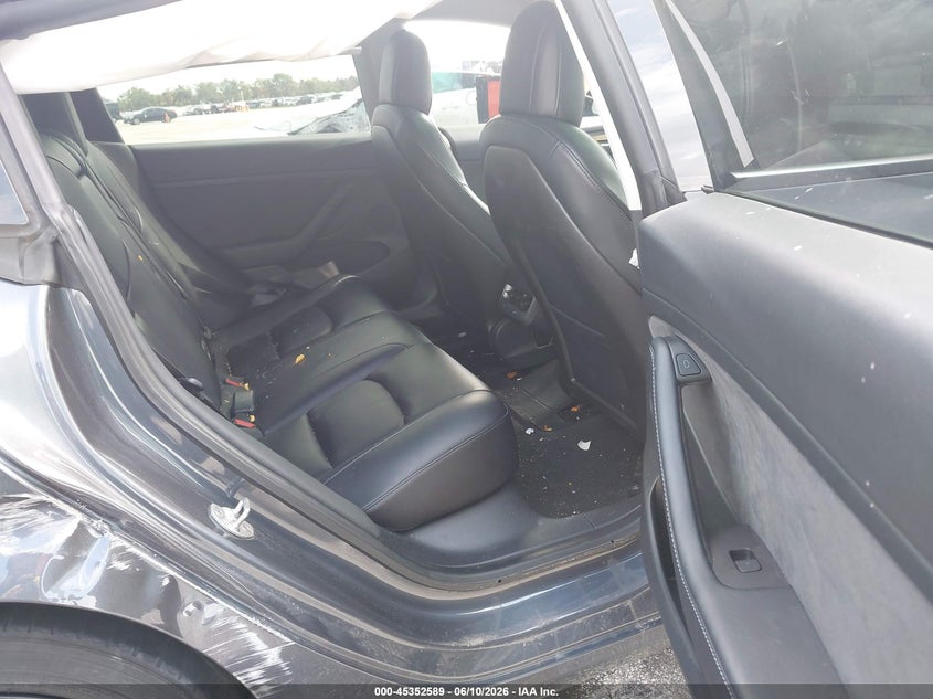 2021 Tesla Model 3 VIN 5YJ3E1EA5MF991452 IAAI salvage auction — NORMAL WEAR, Salvage (Florida), sold $5,575 on 2026-07-09 (photo 8)