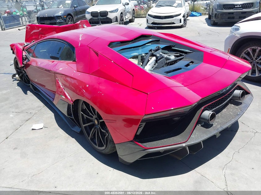 2022 Lamborghini Aventador VIN ZHWUP8ZD1NLA11073 IAAI salvage auction — FRONT END, Salvage Title, sold $283,500 on 2026-07-20 (photo 3)