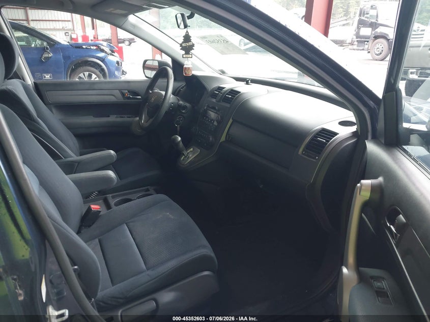 2007 Honda Cr-v VIN JHLRE48597C062962 IAAI salvage auction — ALL OVER, Clear (New York), sold $700 on 2026-07-30 (photo 5)