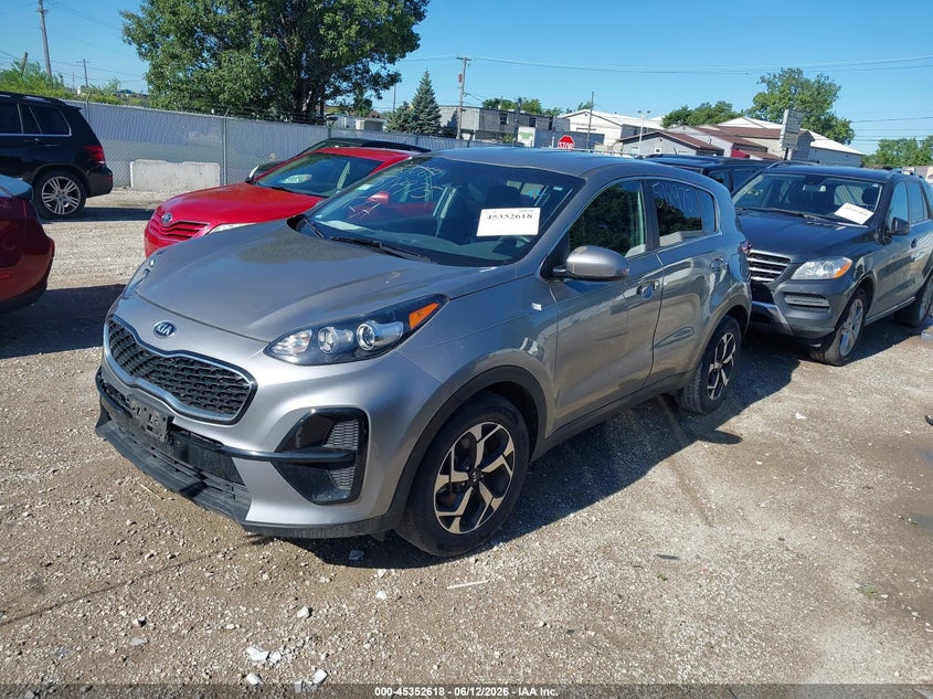 2022 Kia Sportage VIN KNDPM3AC8N7003420 IAAI salvage auction — SIDE, Salvage (Illinois), sold $4,250 on 2026-07-21 (photo 2)