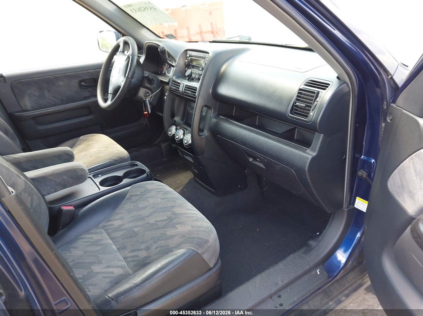 2004 Honda Cr-v VIN SHSRD78884U256563 IAAI salvage auction — FRONT END, Clear (Virginia), sold $1,200 on 2026-07-10 (photo 5)