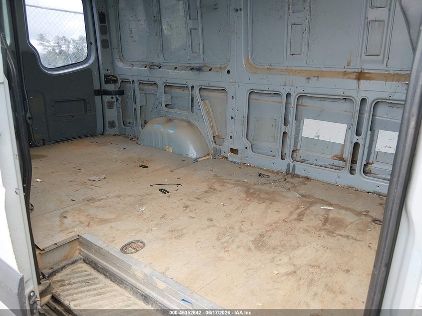 2008 Dodge Sprinter VIN WD0PE745X85305249 IAAI salvage auction — NORMAL WEAR, Clear (South Carolina), sold $300 on 2026-07-29 (photo 8)