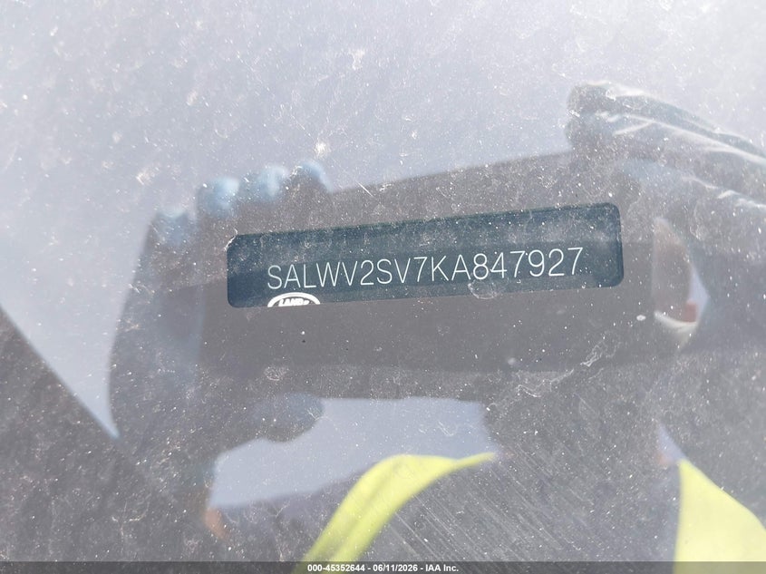 2019 Land rover Range rover sport VIN SALWV2SV7KA847927 IAAI salvage auction — REAR END, Salvage Title, sold $16,300 on 2026-07-23 (photo 9)