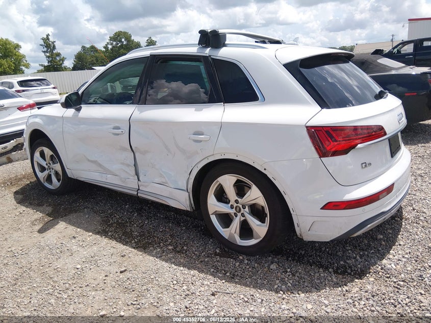 2021 Audi Q5 VIN WA1BAAFY9M2106153 IAAI salvage auction — ROLLOVER, Salvage (Louisiana), sold $3,625 on 2026-07-22 (photo 3)