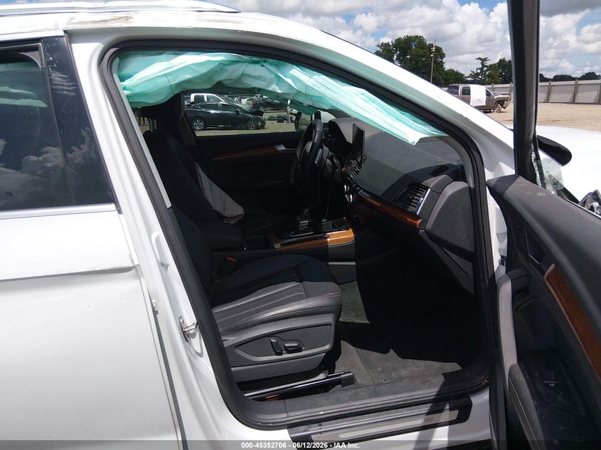 2021 Audi Q5 VIN WA1BAAFY9M2106153 IAAI salvage auction — ROLLOVER, Salvage (Louisiana), sold $3,625 on 2026-07-22 (photo 5)