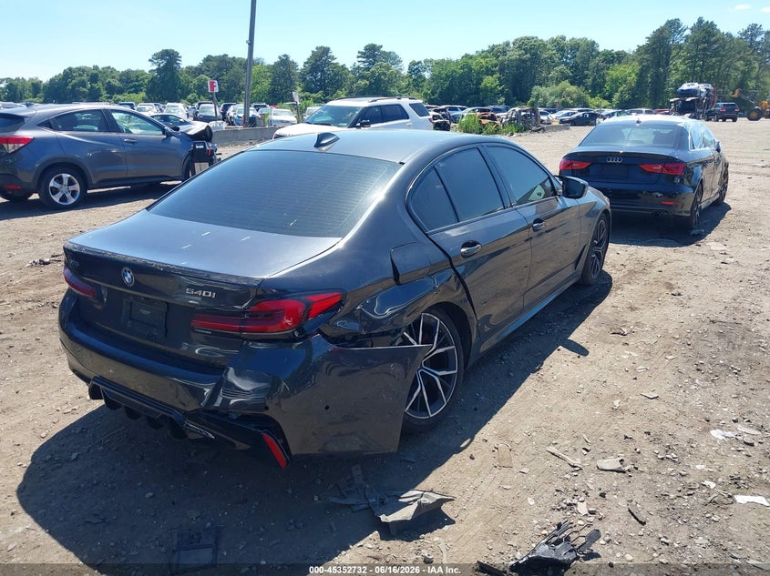 2021 BMW VIN WBA73BJ02MCF88455 IAAI salvage auction — RIGHT REAR, Salvage Title, sold $22,350 on 2026-08-11 (photo 4)