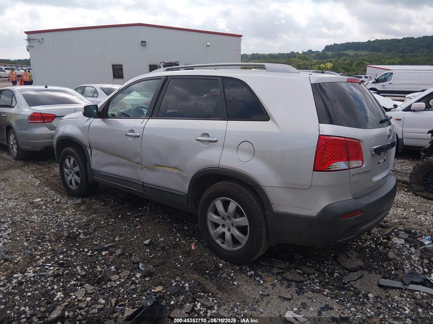 2011 Kia Sorento VIN 5XYKT3A13BG017199 IAAI salvage auction — NORMAL WEAR, Clear (Alabama), sold $775 on 2026-07-23 (photo 3)