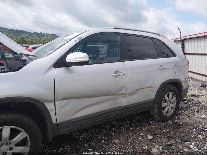 2011 Kia Sorento VIN 5XYKT3A13BG017199 IAAI salvage auction — NORMAL WEAR, Clear (Alabama), sold $775 on 2026-07-23 (photo 6)