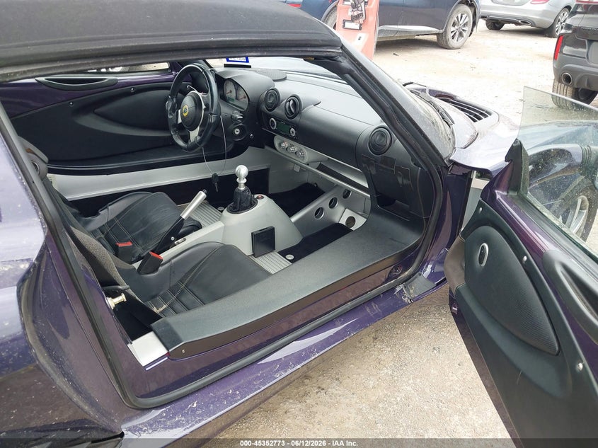 2006 Lotus Elise VIN SCCPC11106HL30569 IAAI salvage auction — FRONT END, Salvage (Texas), sold $15,800 on 2026-08-04 (photo 5)