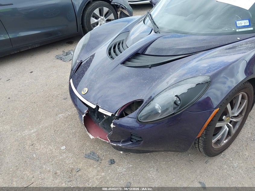 2006 Lotus Elise VIN SCCPC11106HL30569 IAAI salvage auction — FRONT END, Salvage (Texas), sold $15,800 on 2026-08-04 (photo 6)